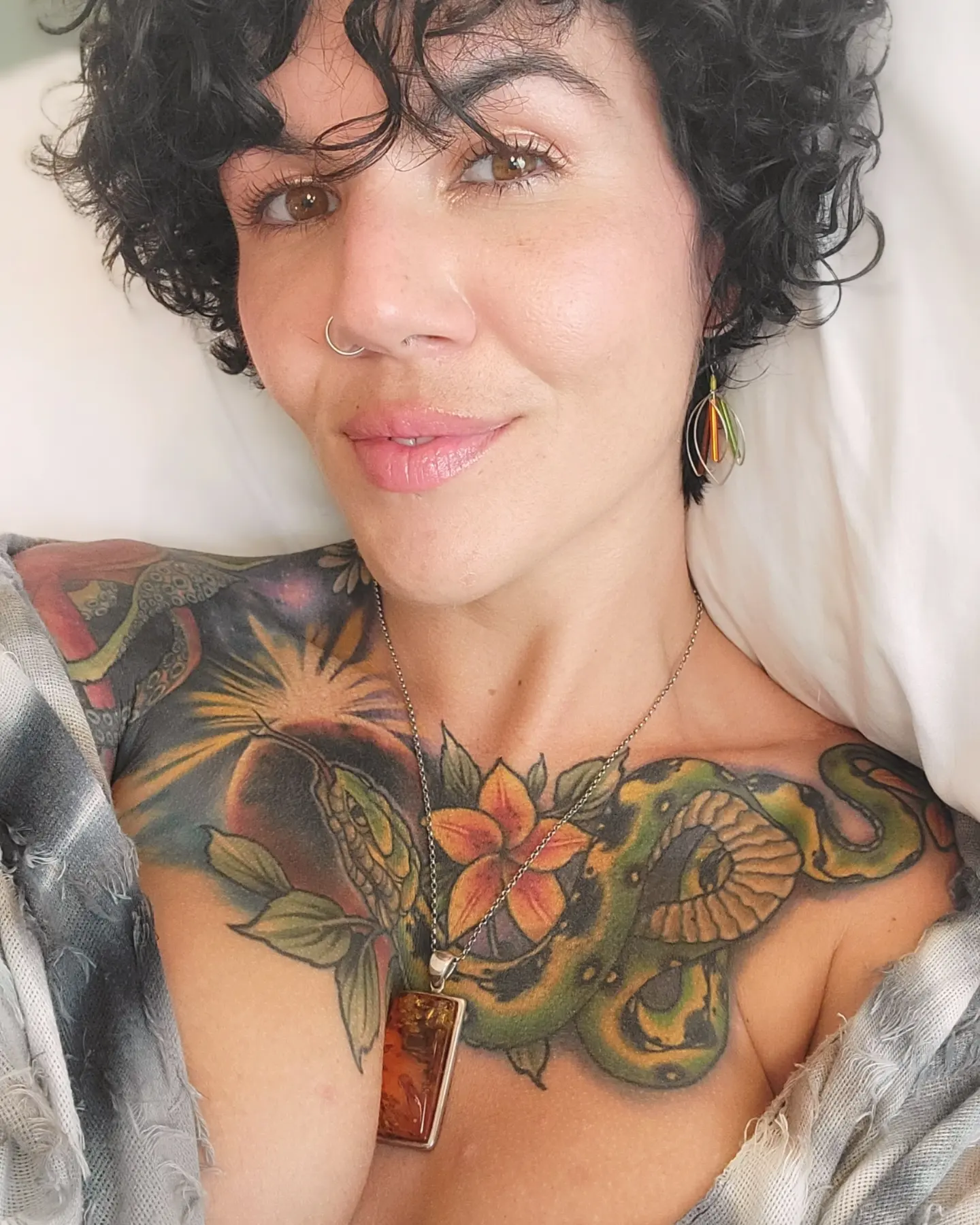 _frankie_rivers (@_frankie_rivers) high-res photoshoot photo #4 — Chaturbate cam model gallery