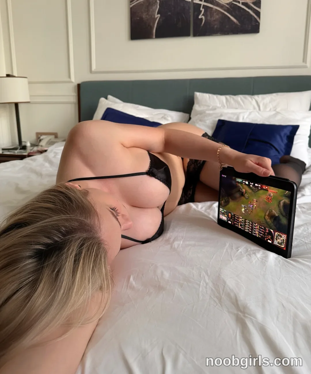 _hidden_gem_ verified Instagram photoshoot picture #2 — live cam model review