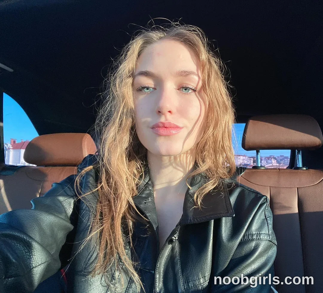 _taylor_swift exclusive photo gallery image #6 — Chaturbate streamer profile