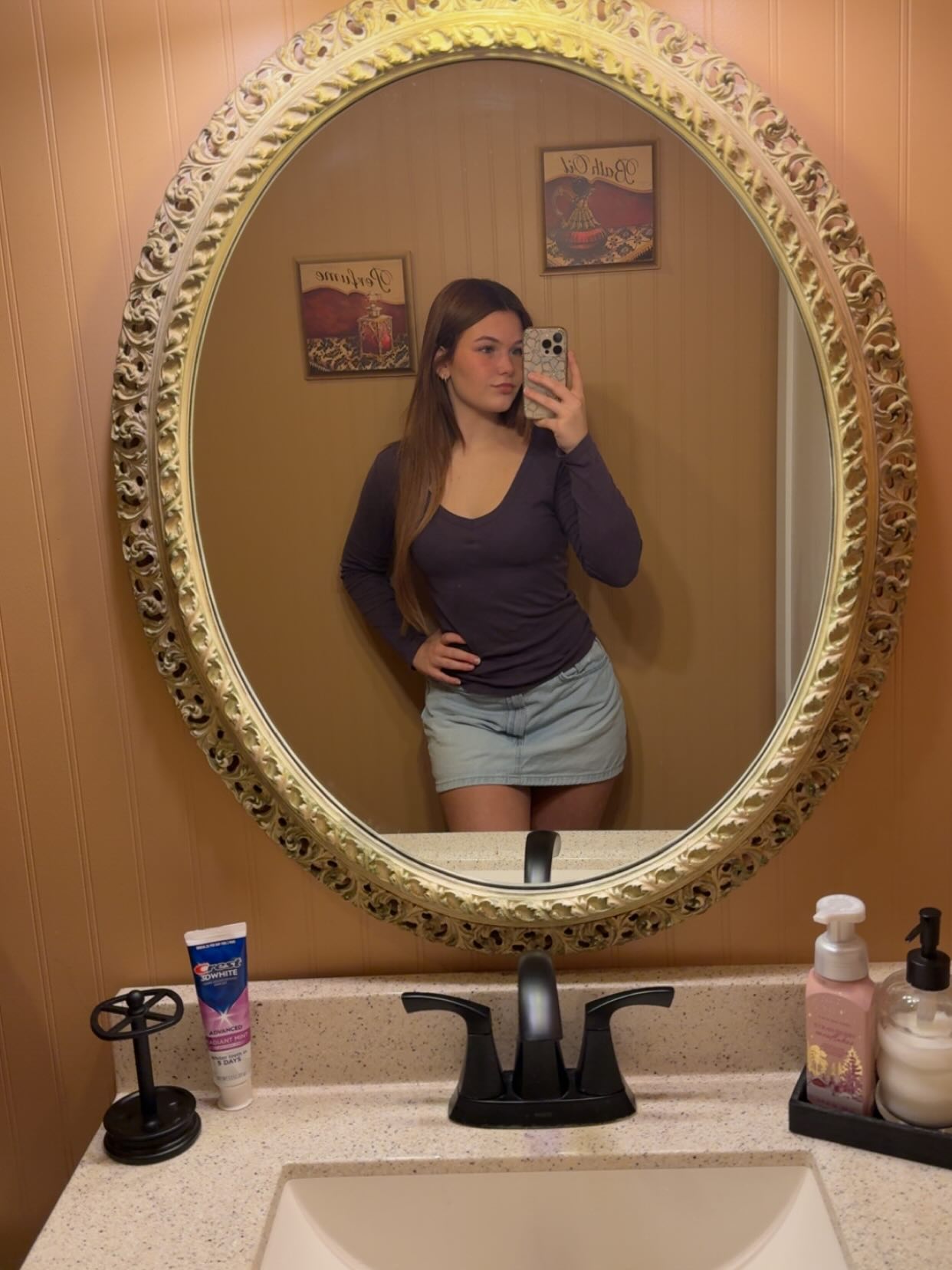 aliii1123 exclusive photo gallery image #24 — Chaturbate streamer profile