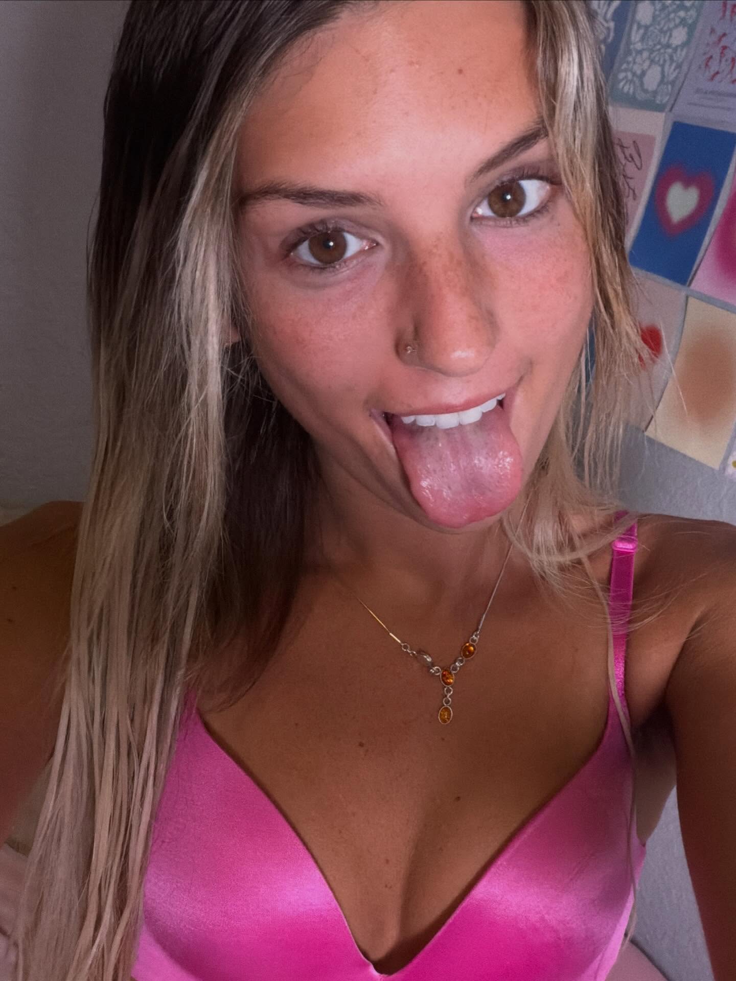 ambiebambiii (@ambiebambiii) — photo 219 from her gallery