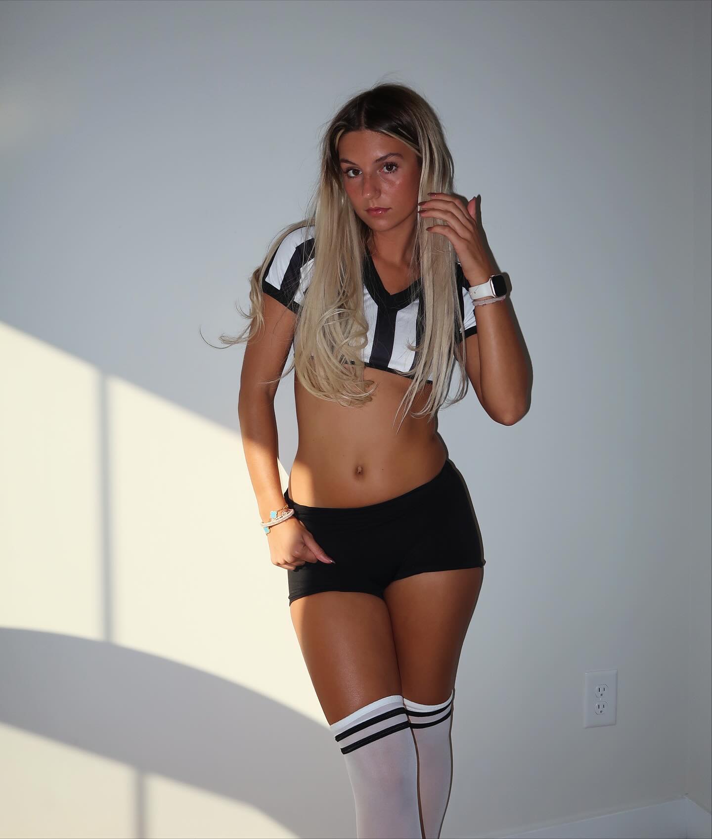 ambiebambiii (@ambiebambiii) — photo 280 from her gallery