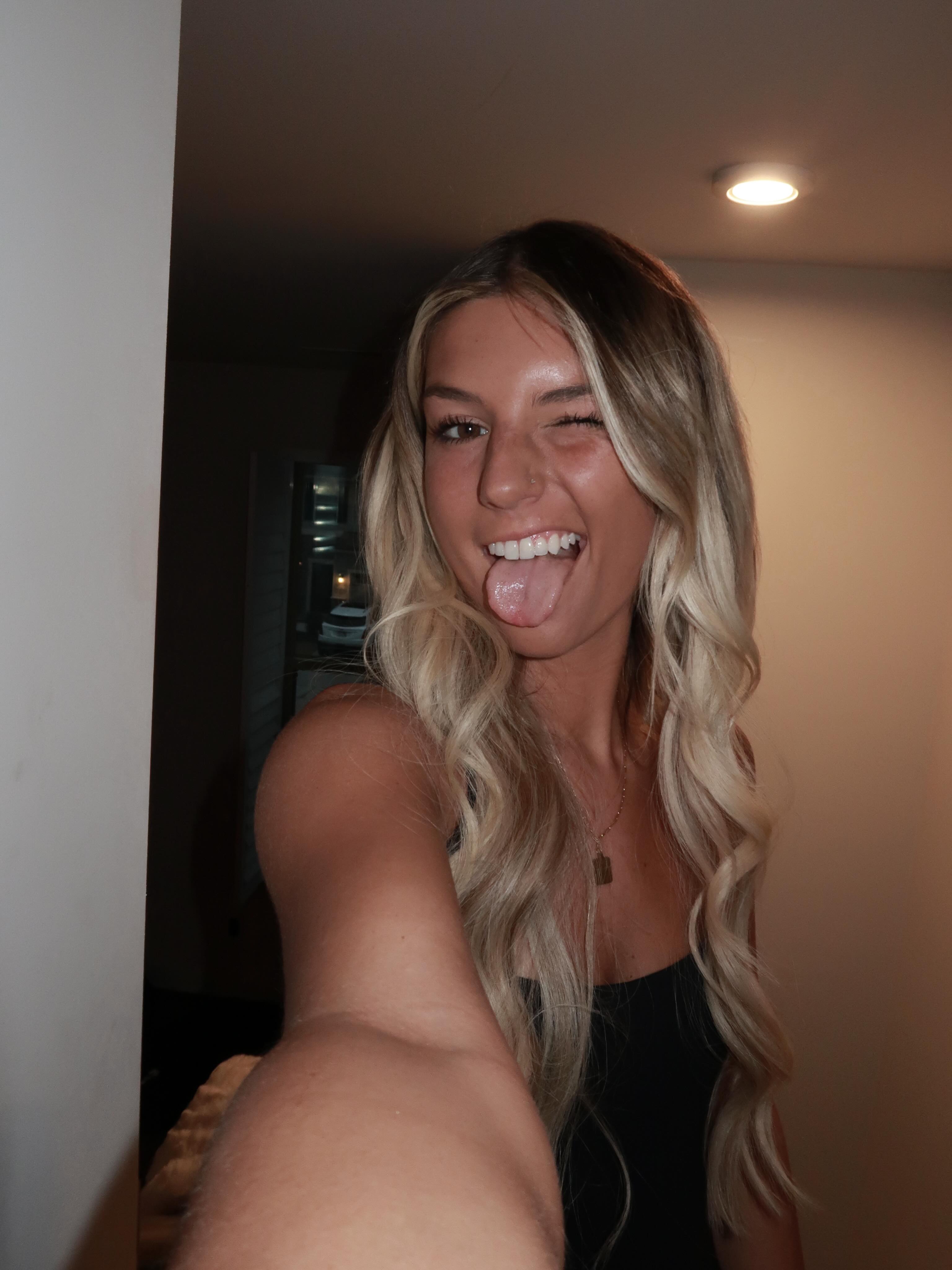 ambiebambiii (@ambiebambiii) — photo 351 from her gallery
