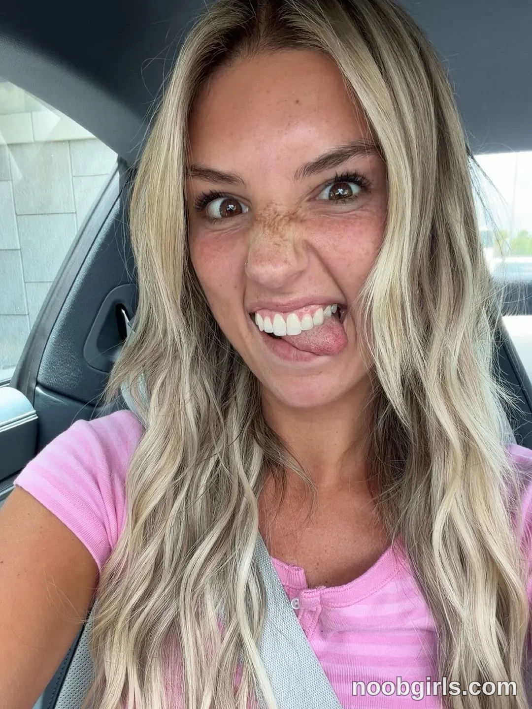ambiebambiii (@ambiebambiii) — photo 406 from her gallery