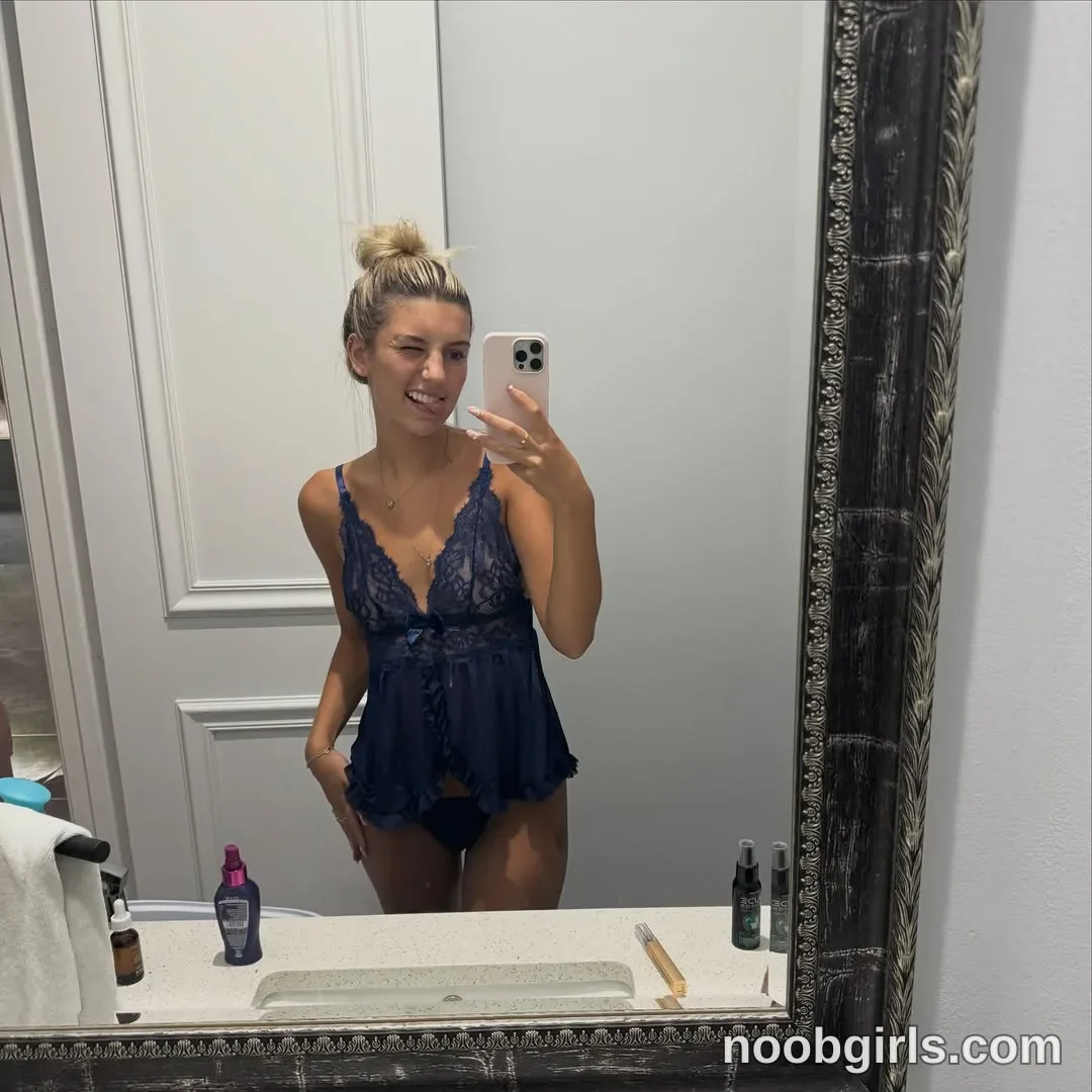 ambiebambiii (@ambiebambiii) in Florida State University