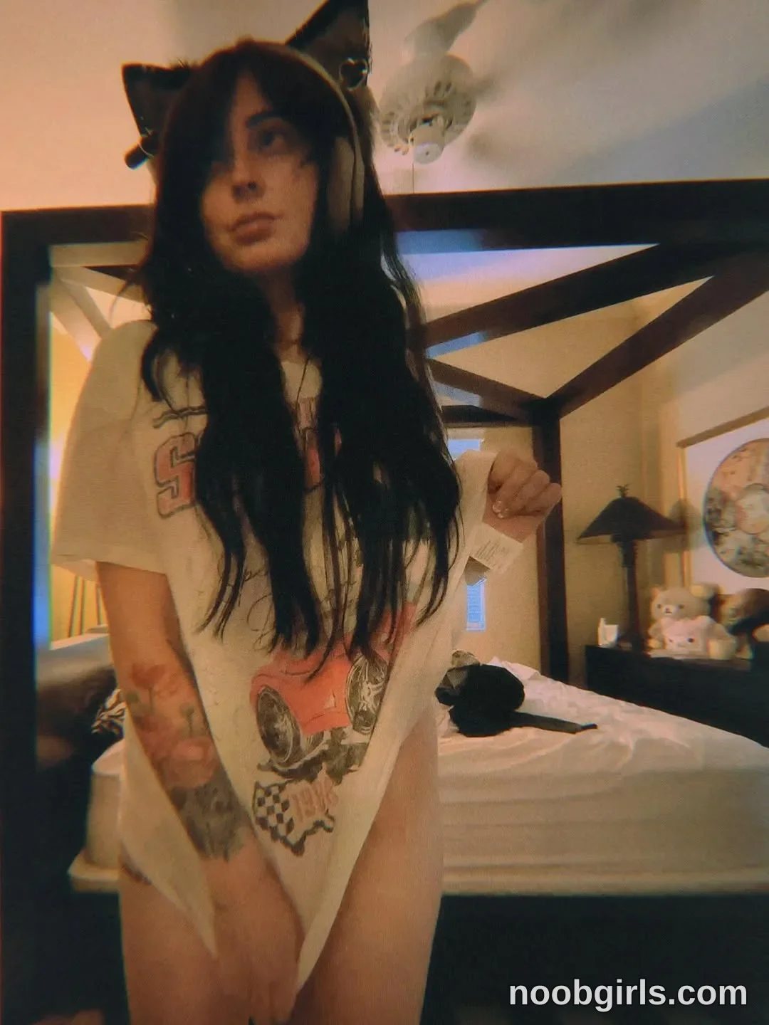 Sierra (@amphetameme) — "a wistful fox" in California