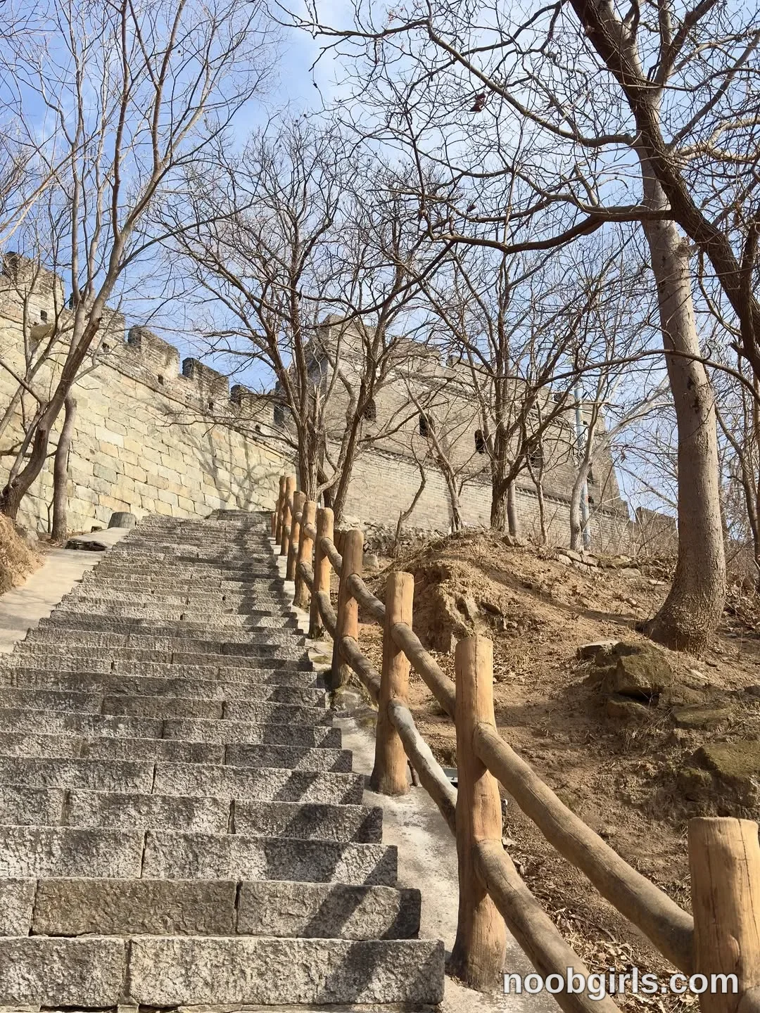 Angelina (@angelees_) in Mutianyu, Great Wall
