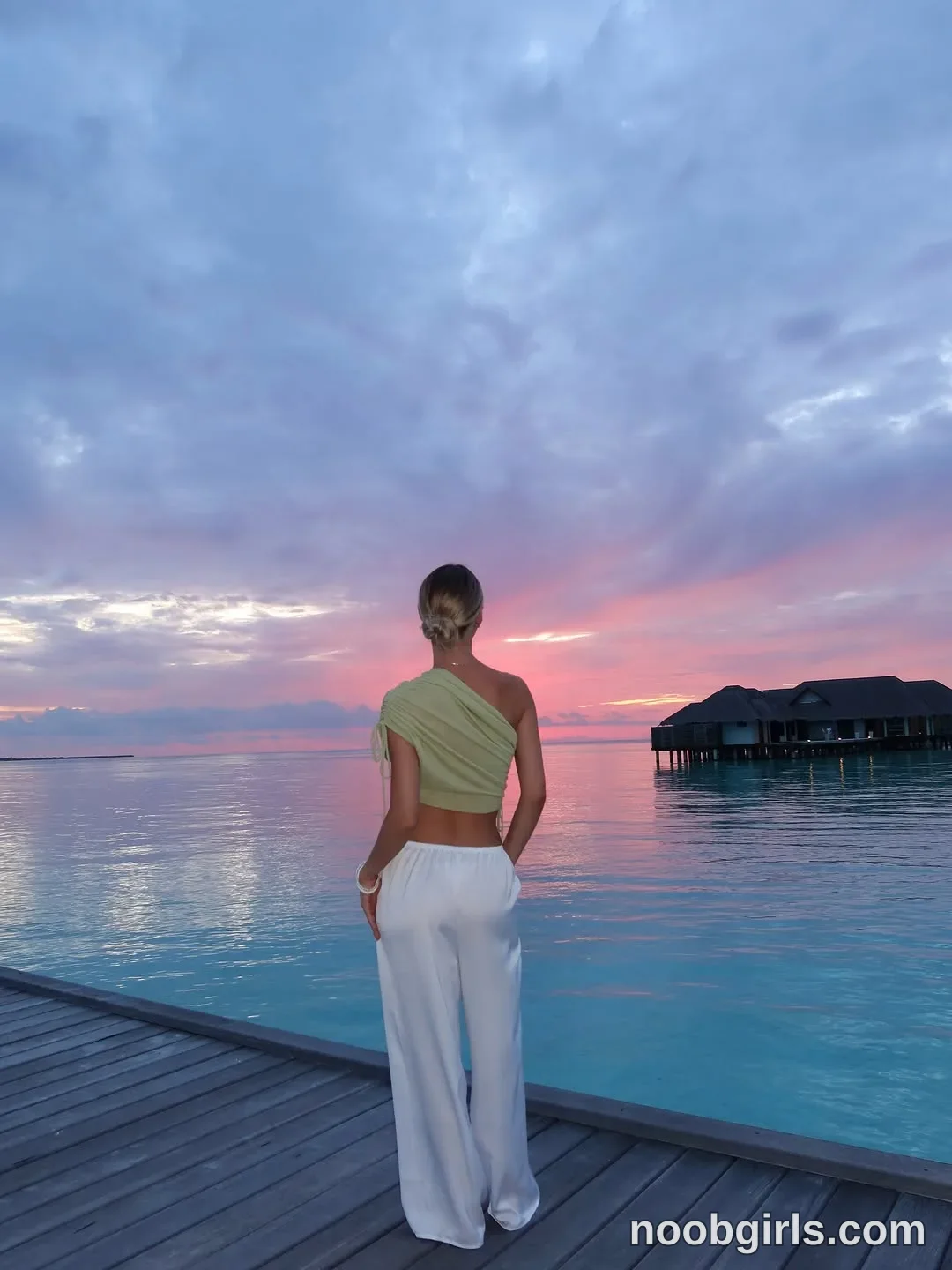 Angelina (@angelees_) in Maldives Island
