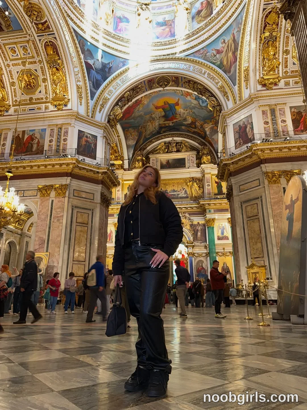 Anna (@anna_six) — "god damn🥹🫣" in Исаакиевский собор