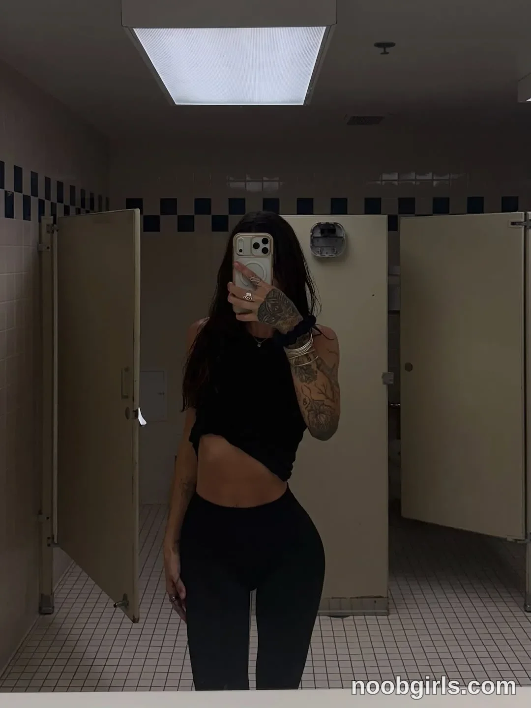 Avaru (@ava_fae) — Instagram photo 6