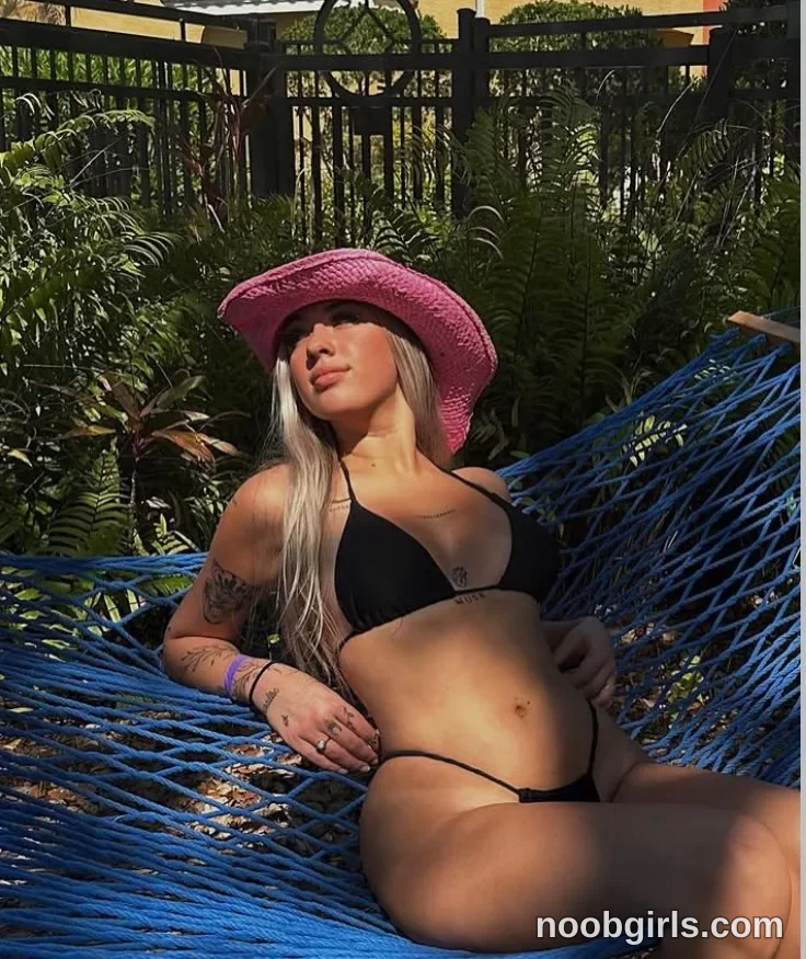 Ava (@avablakexoxo) in Tampa, Florida