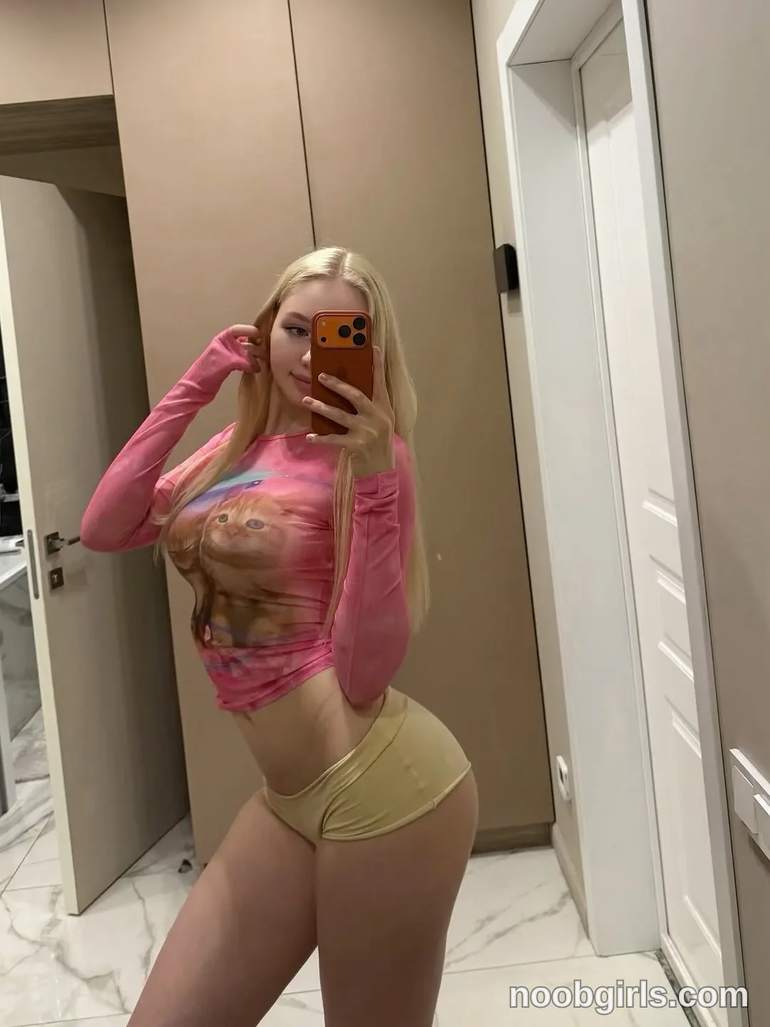 Avrora (@avroramy) — photo 27 from her gallery