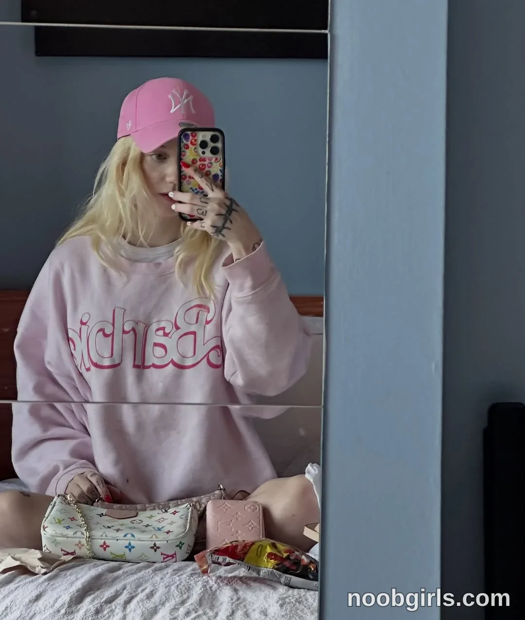 Bardot (@bardoteyed) — "this city has totally stolen our hearts omg (even though we totally got lost on…"