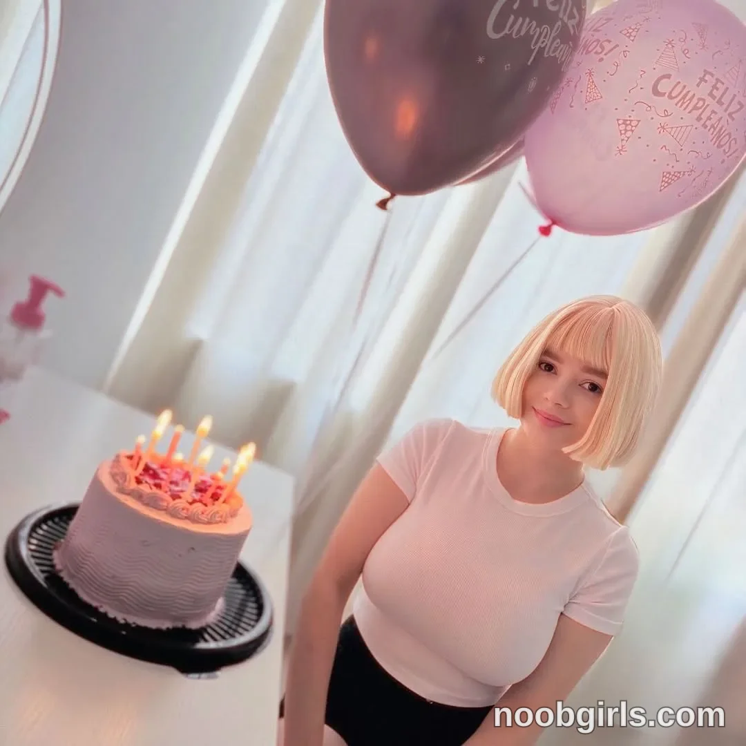 Isabella (@bella_adams_) — Instagram photo 22