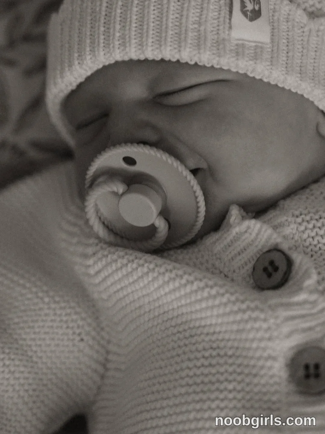 Brita (@britakiss) — "Lennon Joel 🕊️ born on September 1st in the late morning. What magic you are.…"