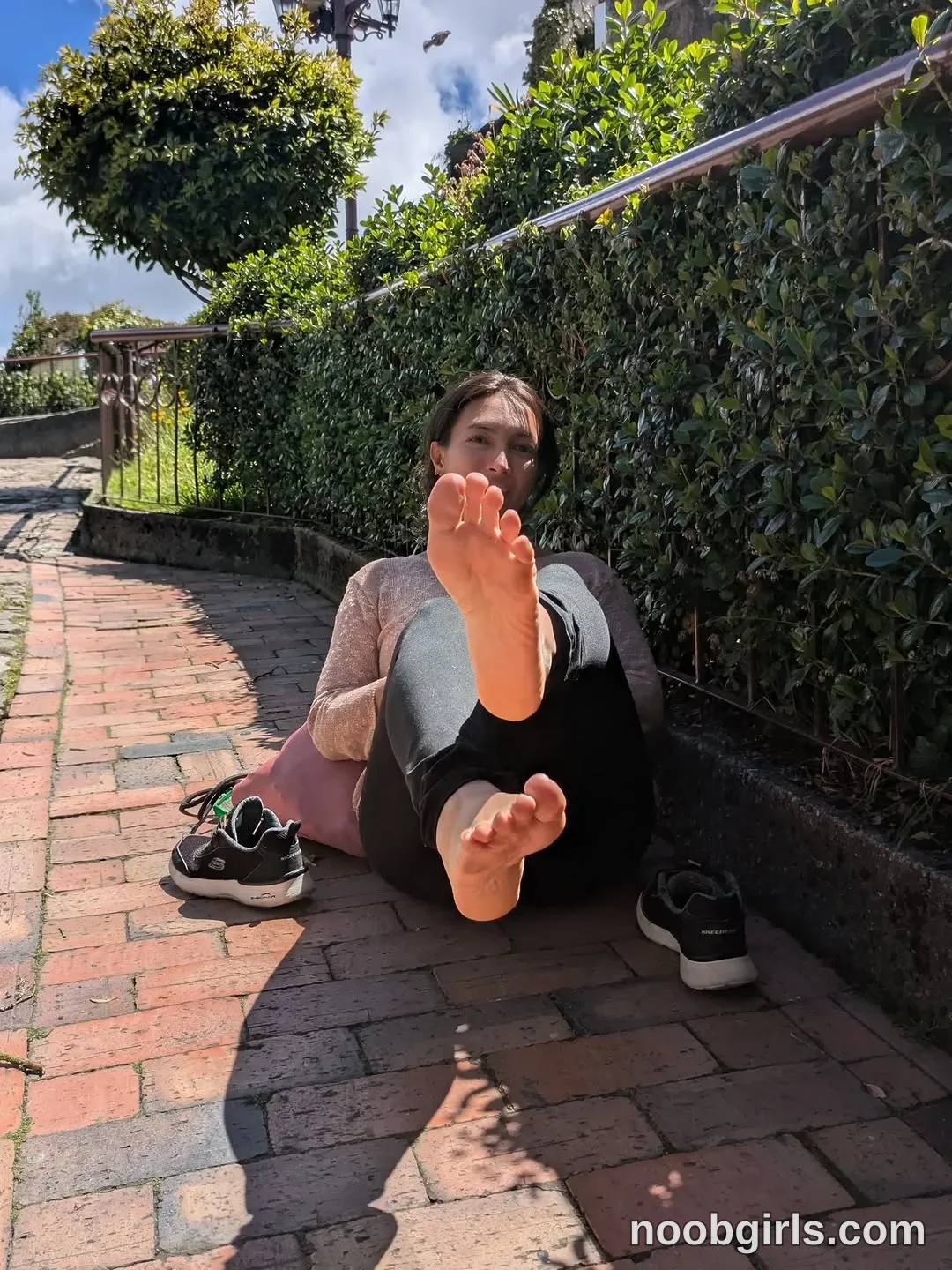 Charlene Soles (@charlene_soles) — "Feet, food and fabulous places"