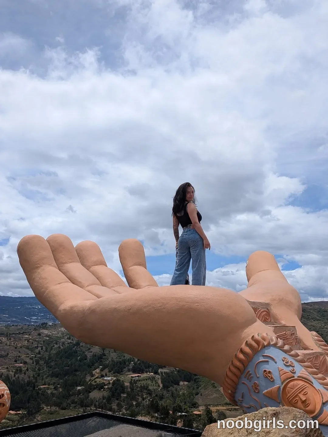 Charlene Soles (@charlene_soles) — "Feet, food and fabulous places"