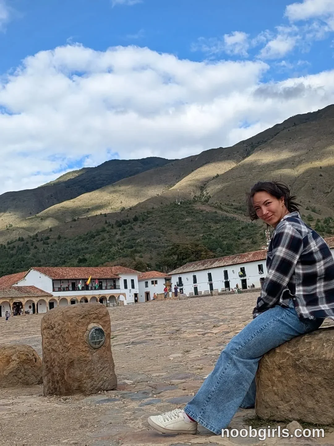 Charlene Soles (@charlene_soles) — "Feet, food and fabulous places"