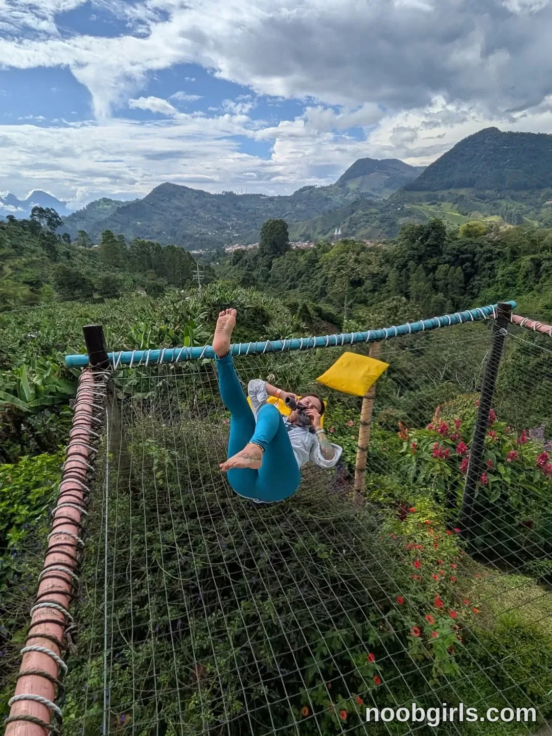 Charlene Soles (@charlene_soles) — "Feet, food and fabulous places"