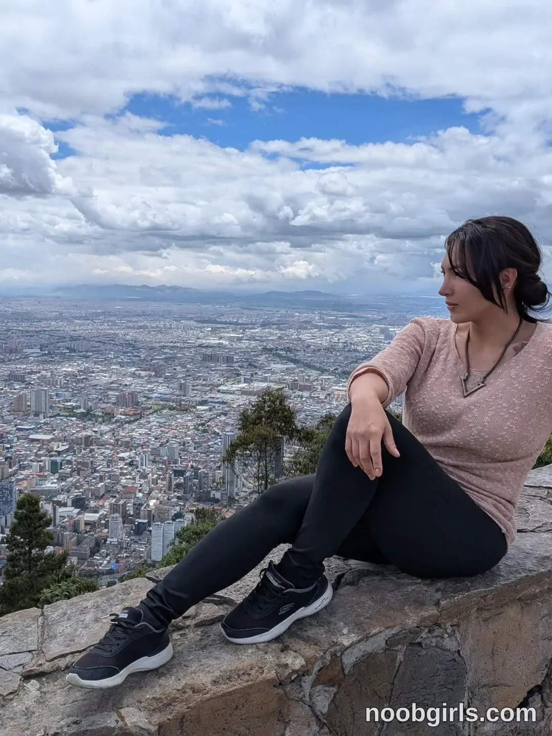 Charlene Soles (@charlene_soles) — "Feet, food and fabulous places"