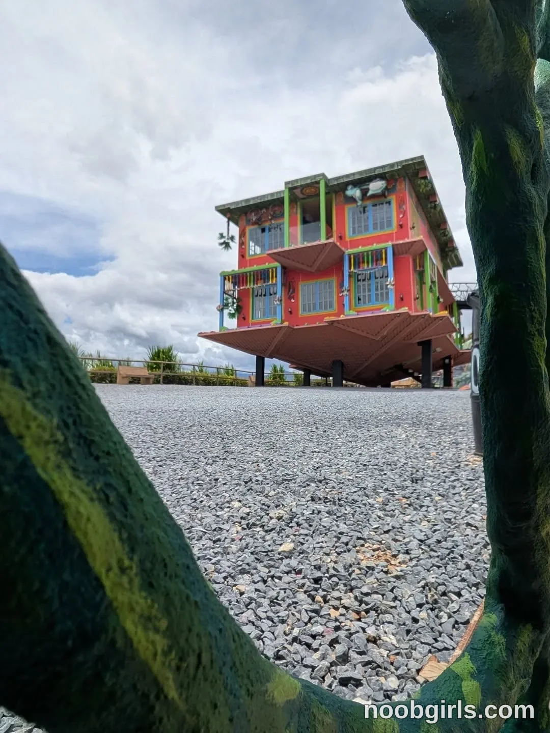 Charlene Soles (@charlene_soles) — "Feet, food and fabulous places"
