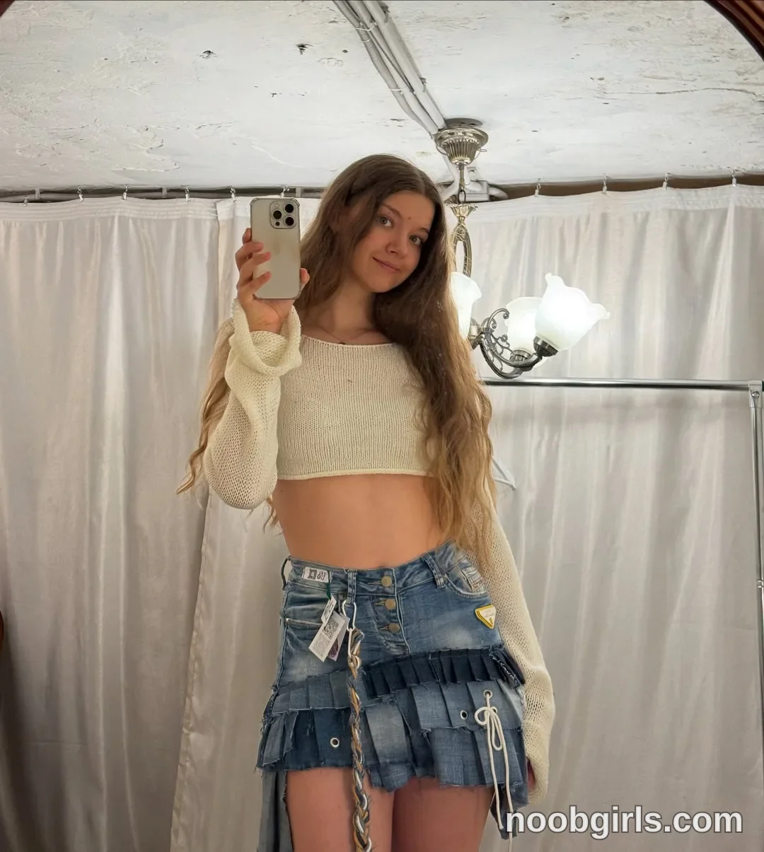 Geneva (@coyness_geneva) — "all skirts like this really small on me😭😭😭"