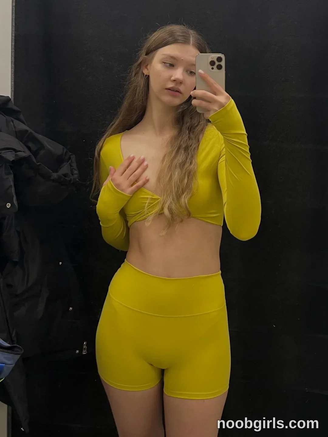 Geneva (@coyness_geneva) — "I still have the salt food, but very shy to wear it in gym👀 So maybe have to…"
