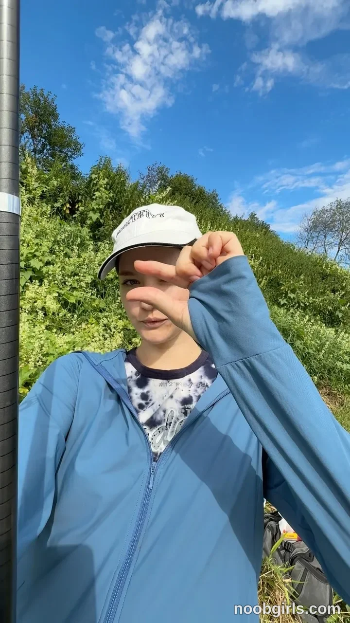Geneva reel: me and who loool?? at this time i catch ONLY SMALL THINGS…