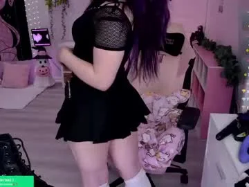 crimsonkitten kitten live stream capture — Chaturbate cam girl