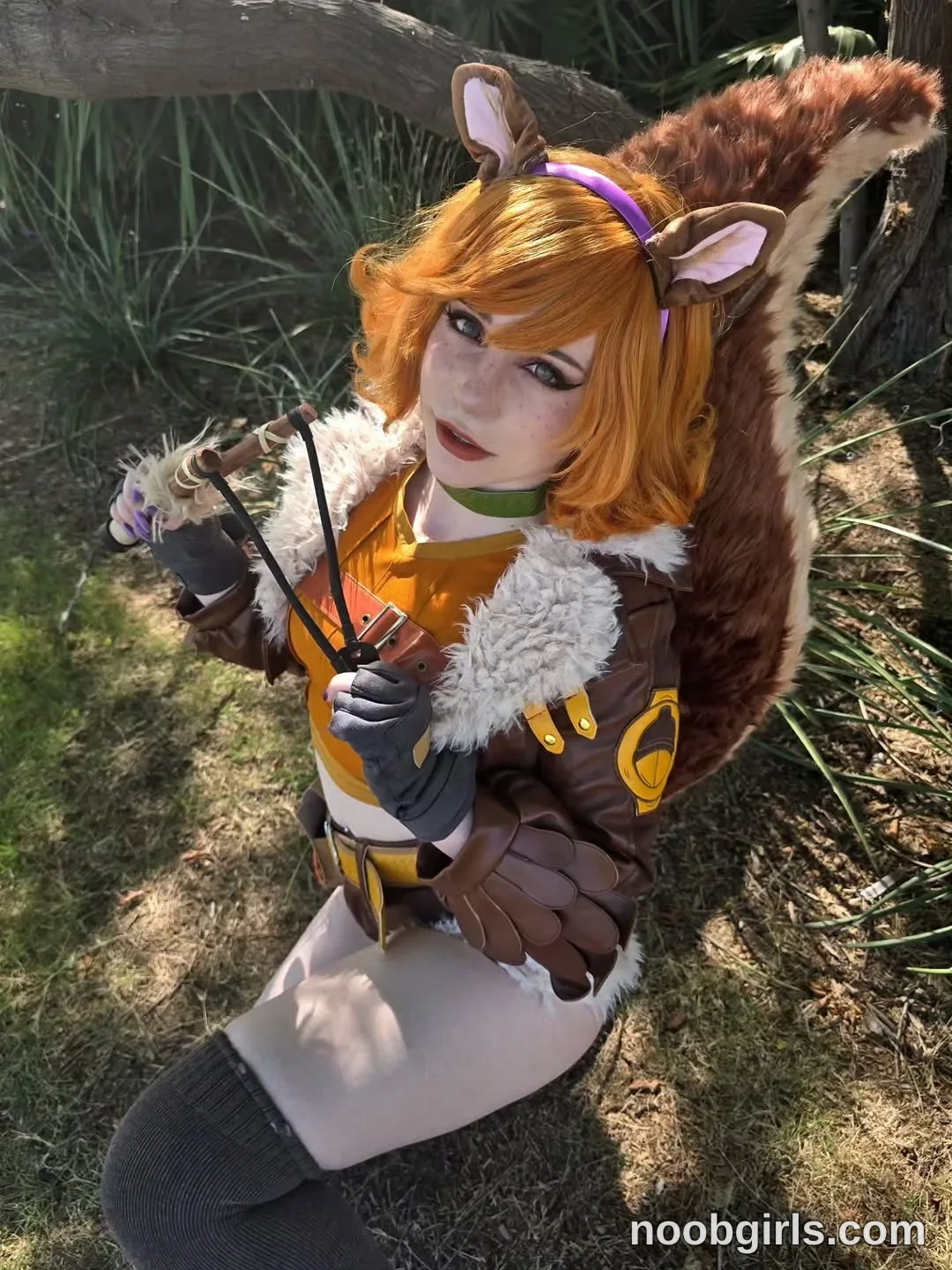 Crimson Kitten (@crimsonkitten) — "*murders u cutely* :3"