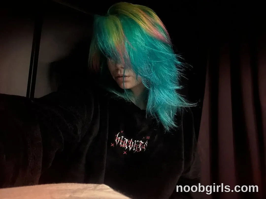 Lilith (@cryptobjgirlv2) — Instagram photo 15