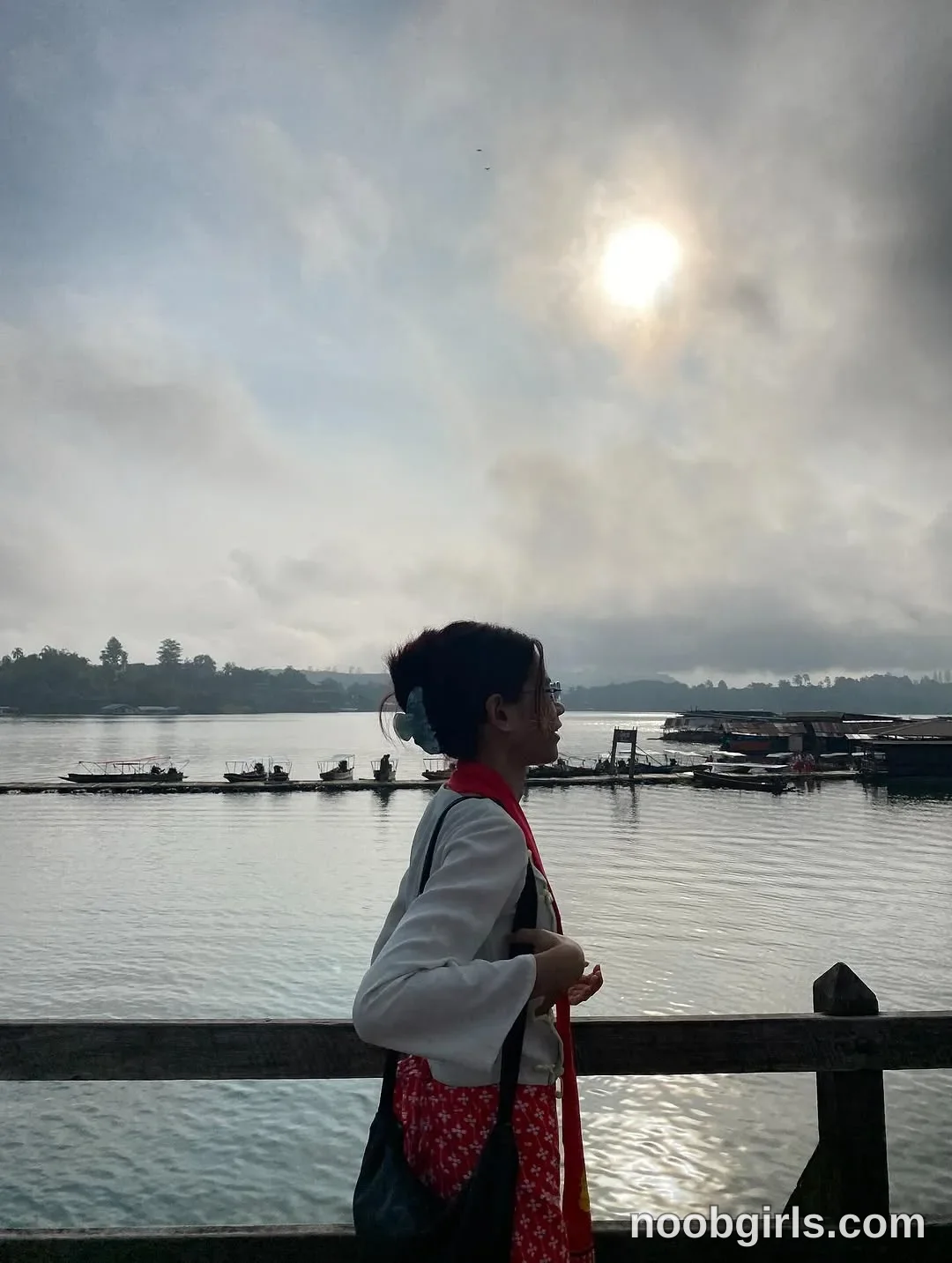 Daisy (@daisybean) — "𝙉𝙖𝙩𝙪𝙧𝙖𝙡 𝙃𝙚𝙖𝙡...🌴🛶⛰️" in กาญจนบฺรี