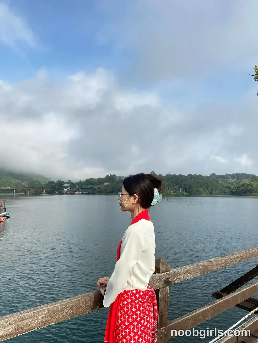 Daisy (@daisybean) — "𝙉𝙖𝙩𝙪𝙧𝙖𝙡 𝙃𝙚𝙖𝙡...🌴🛶⛰️" in กาญจนบฺรี