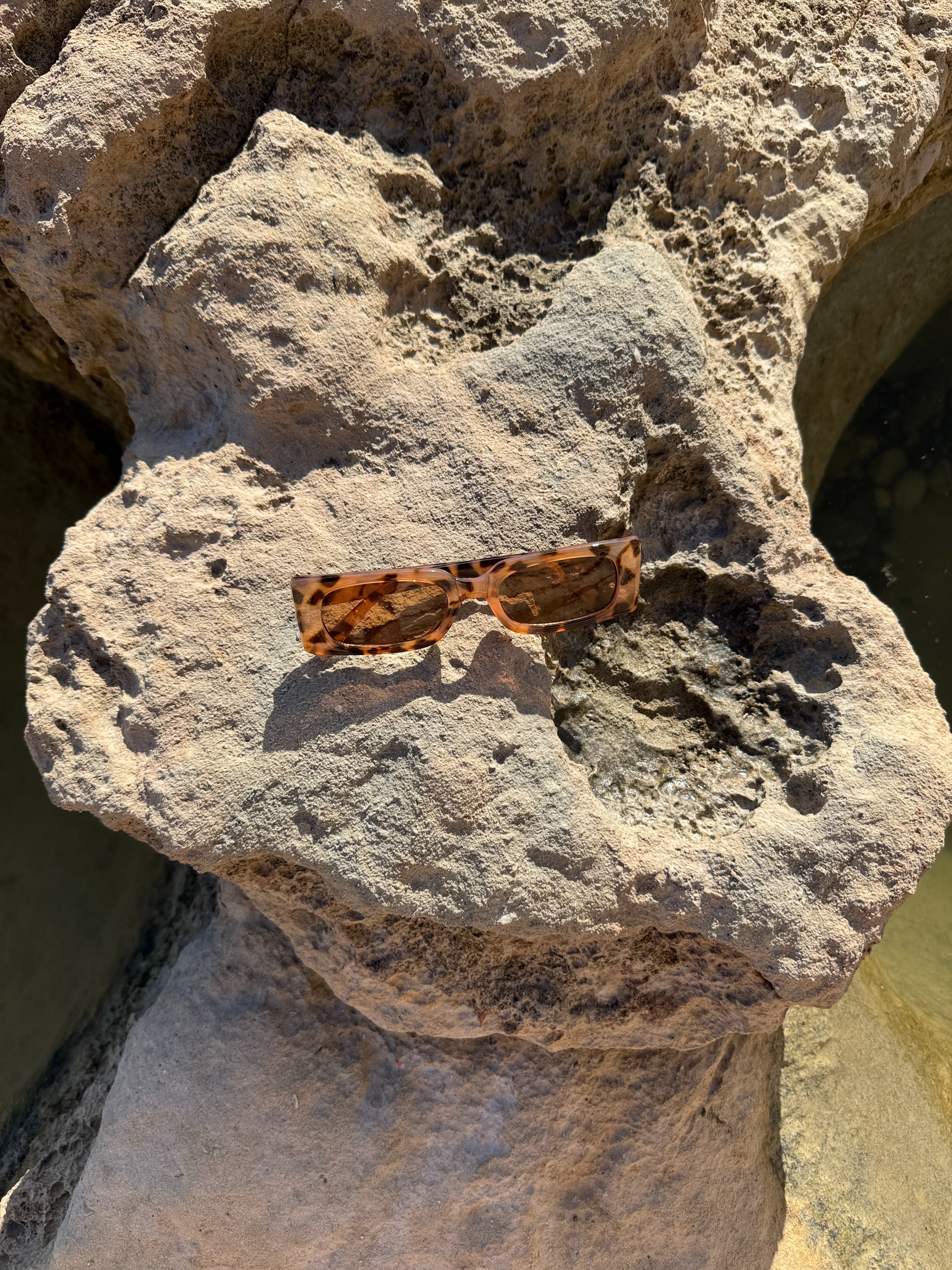 deniseglows in rock formation