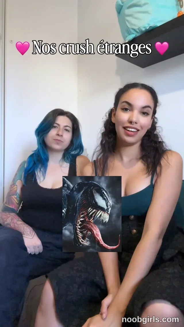 Era (@eralendra) — "Franchement j’arrive pas à savoir qui est la pire 😭😭"