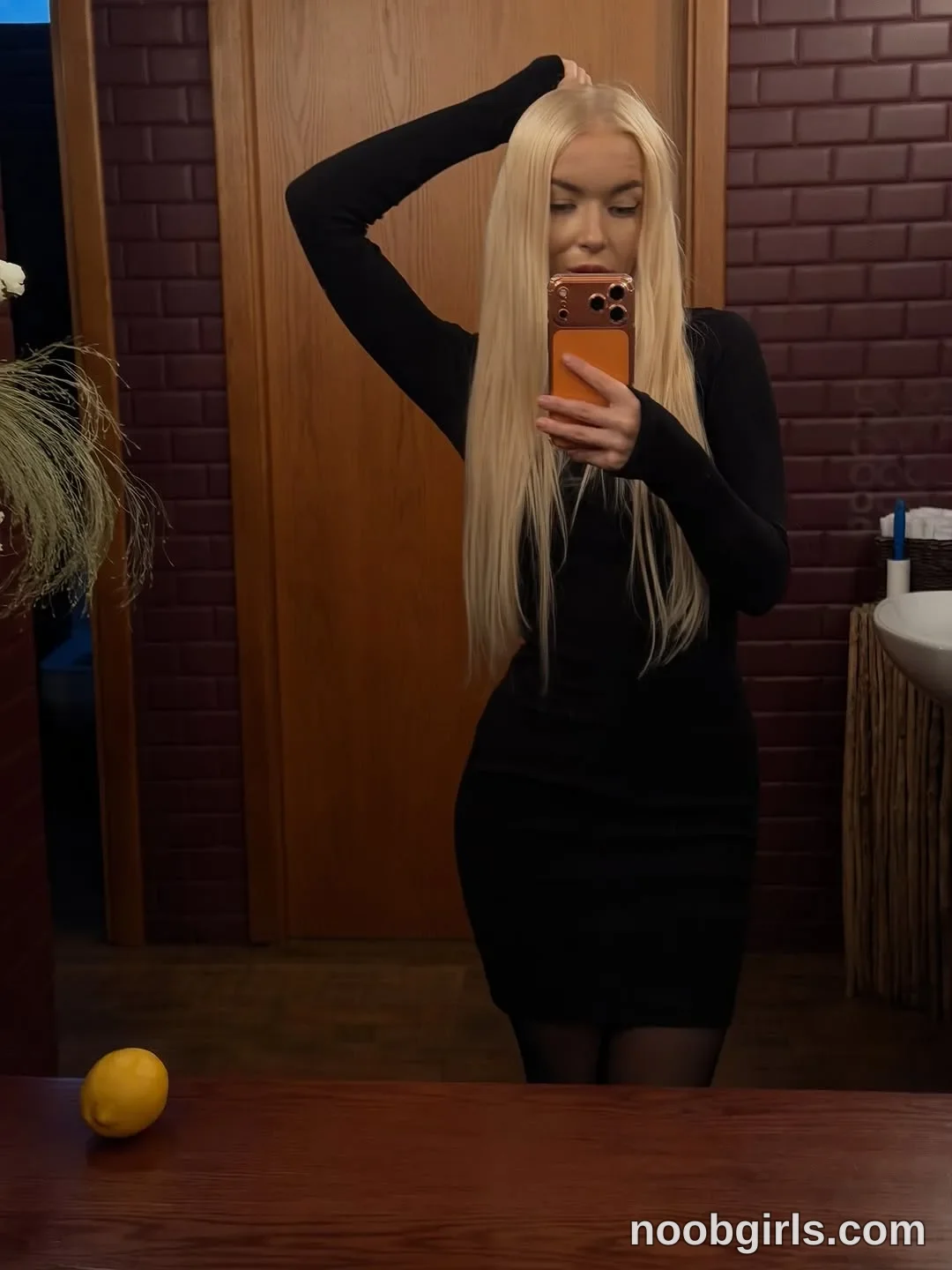 Eva (@eva_m1racle) — "Black style 🖤"