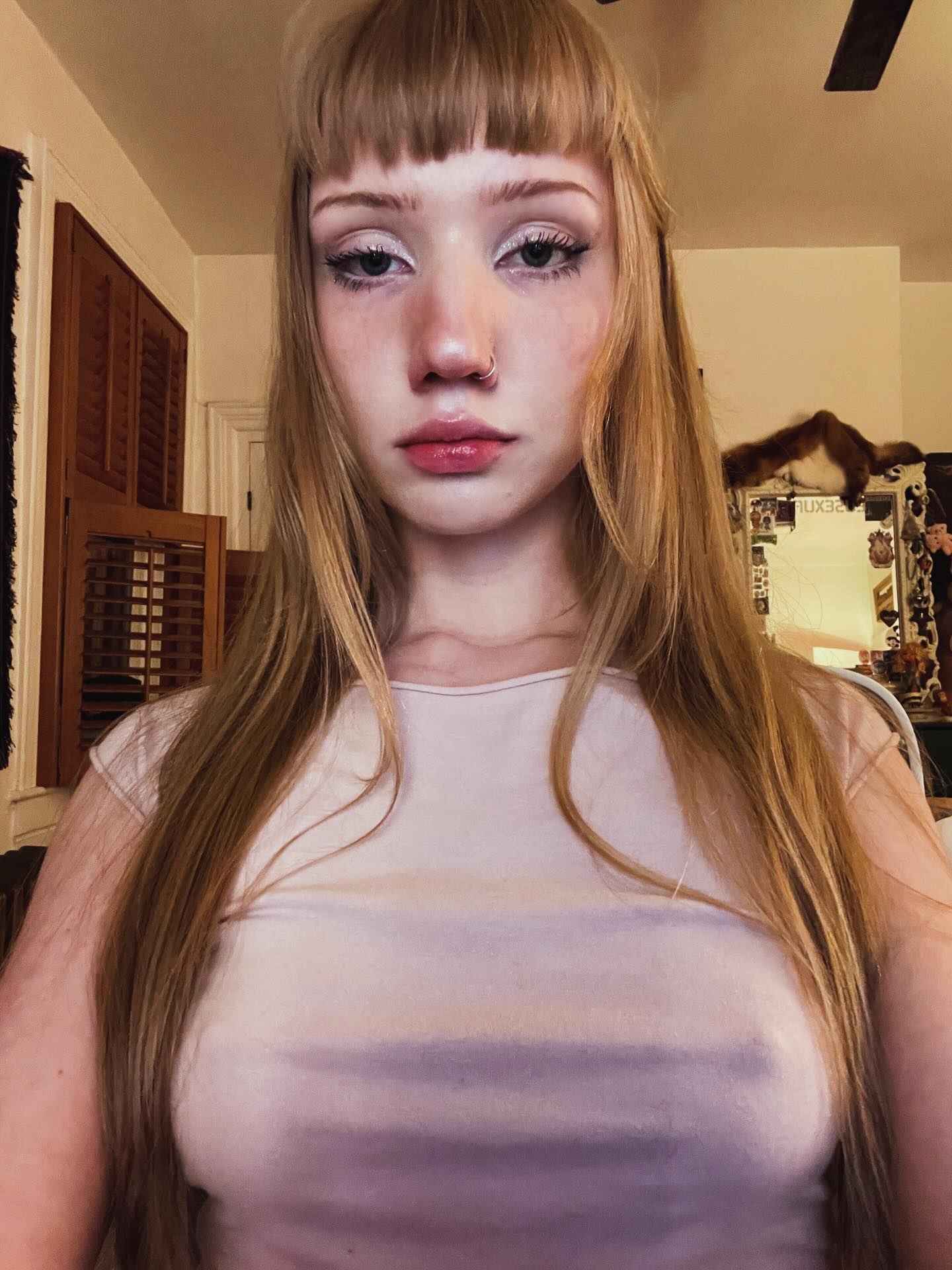 eve003300 exclusive photo gallery image #3 — Chaturbate streamer profile
