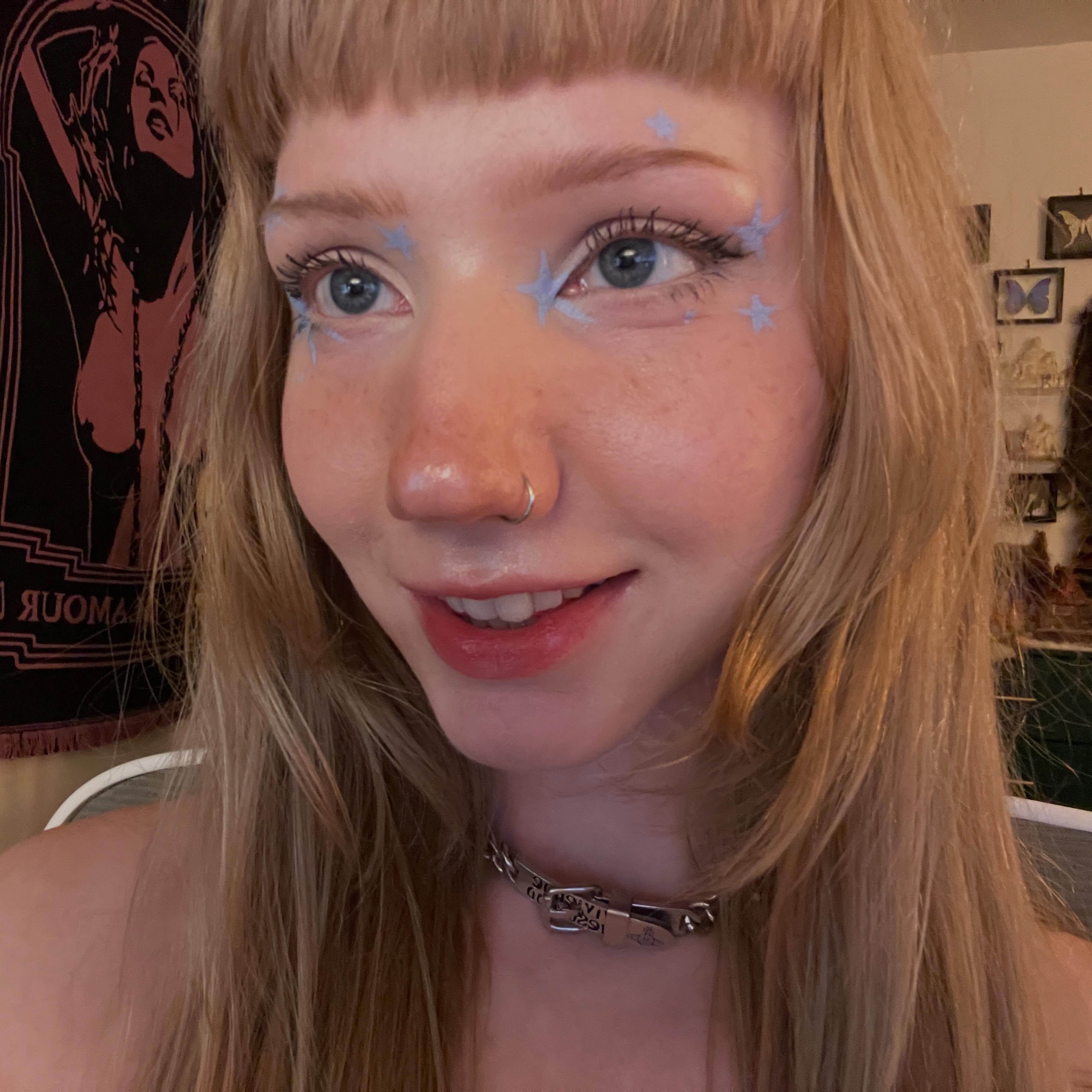eve003300 exclusive photo gallery image #24 — Chaturbate streamer profile