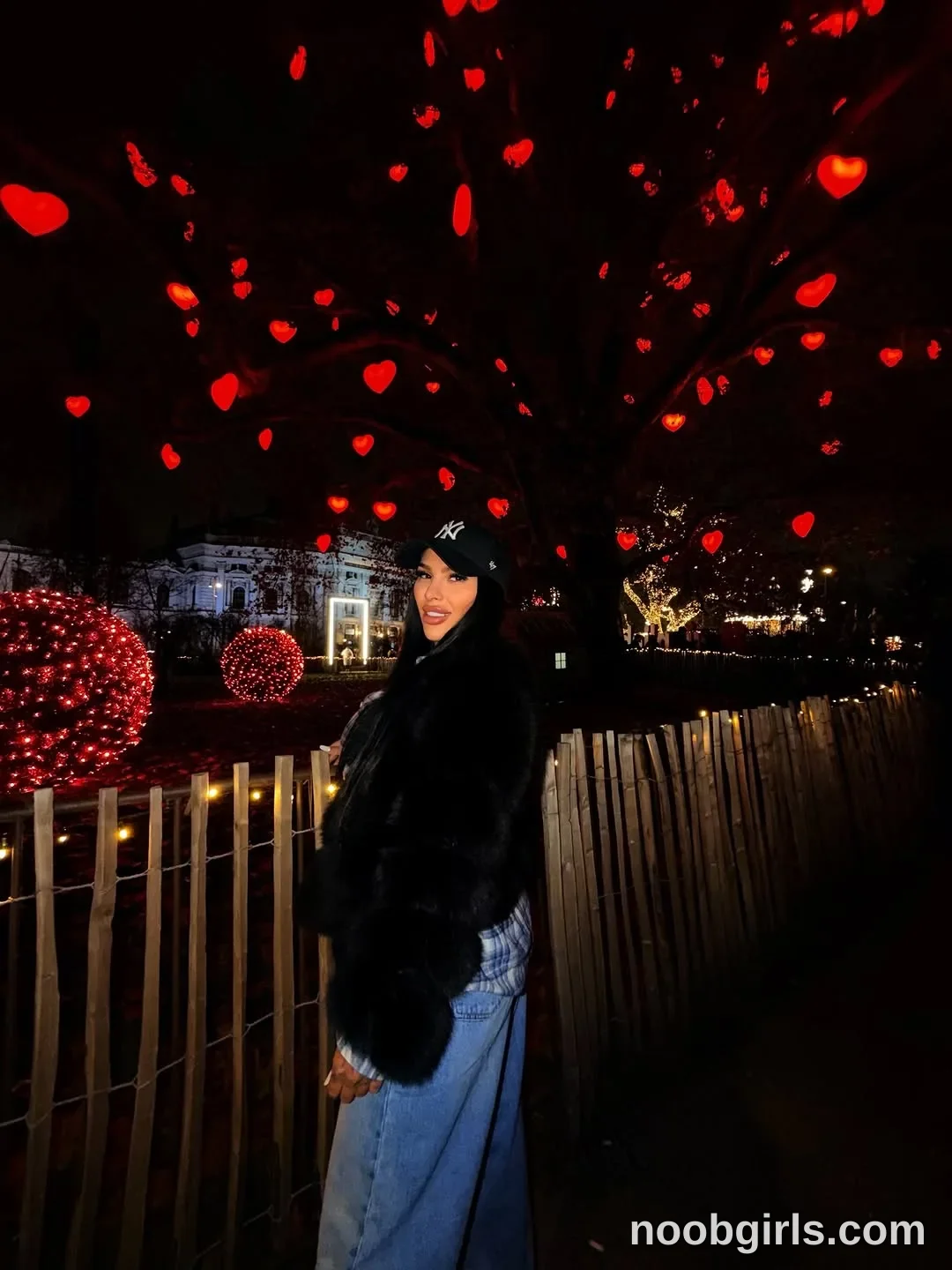 Fires Bomb (@firesbomb777) in Rathausplatz, Vienna, Austria