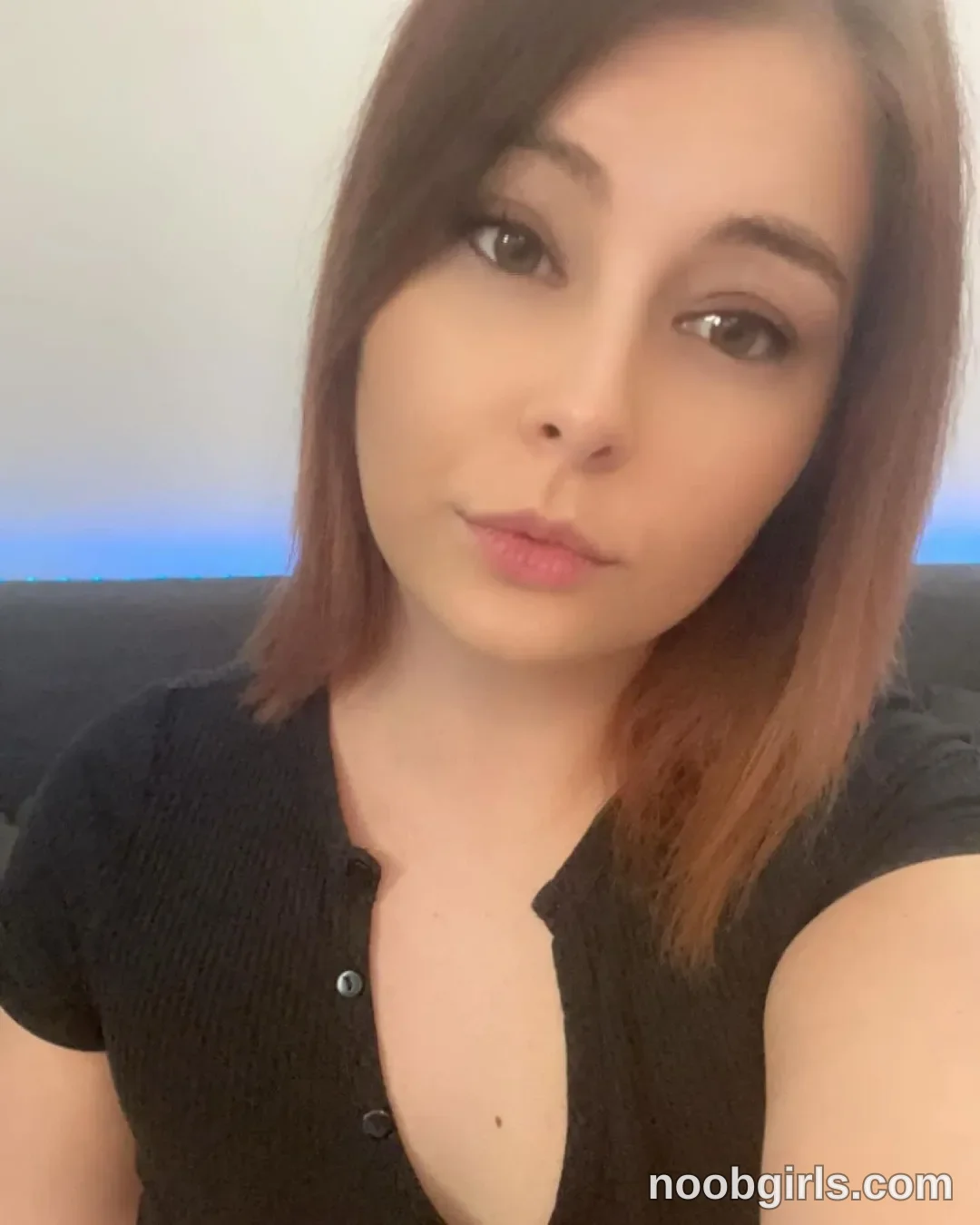 Nadine (@germangirl1996) Profile Feature