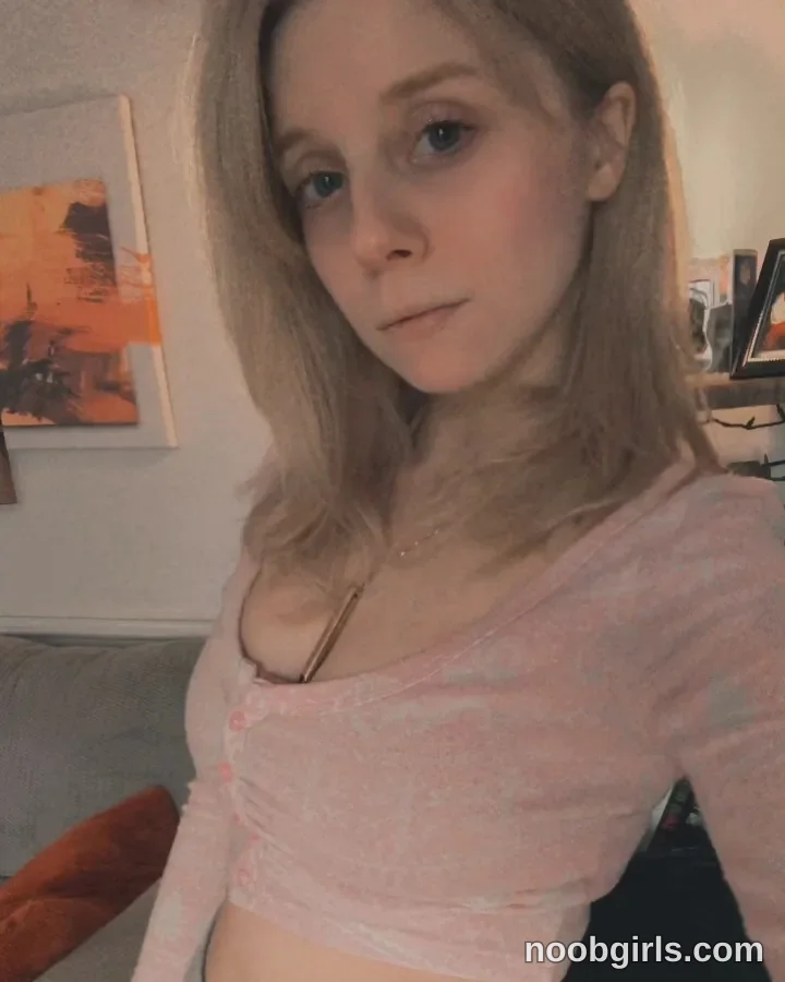Sammy (@goldengoddessxxx) — Instagram photo 41