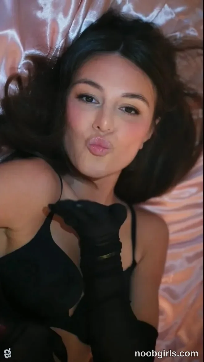 Gracie Smith reel: blowing you a kiss 😻😻