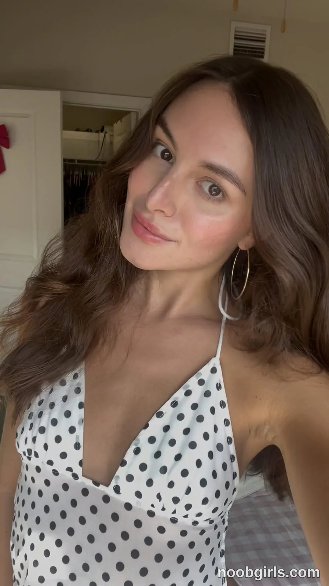 Gracie Smith reel: wanna hop on a call?