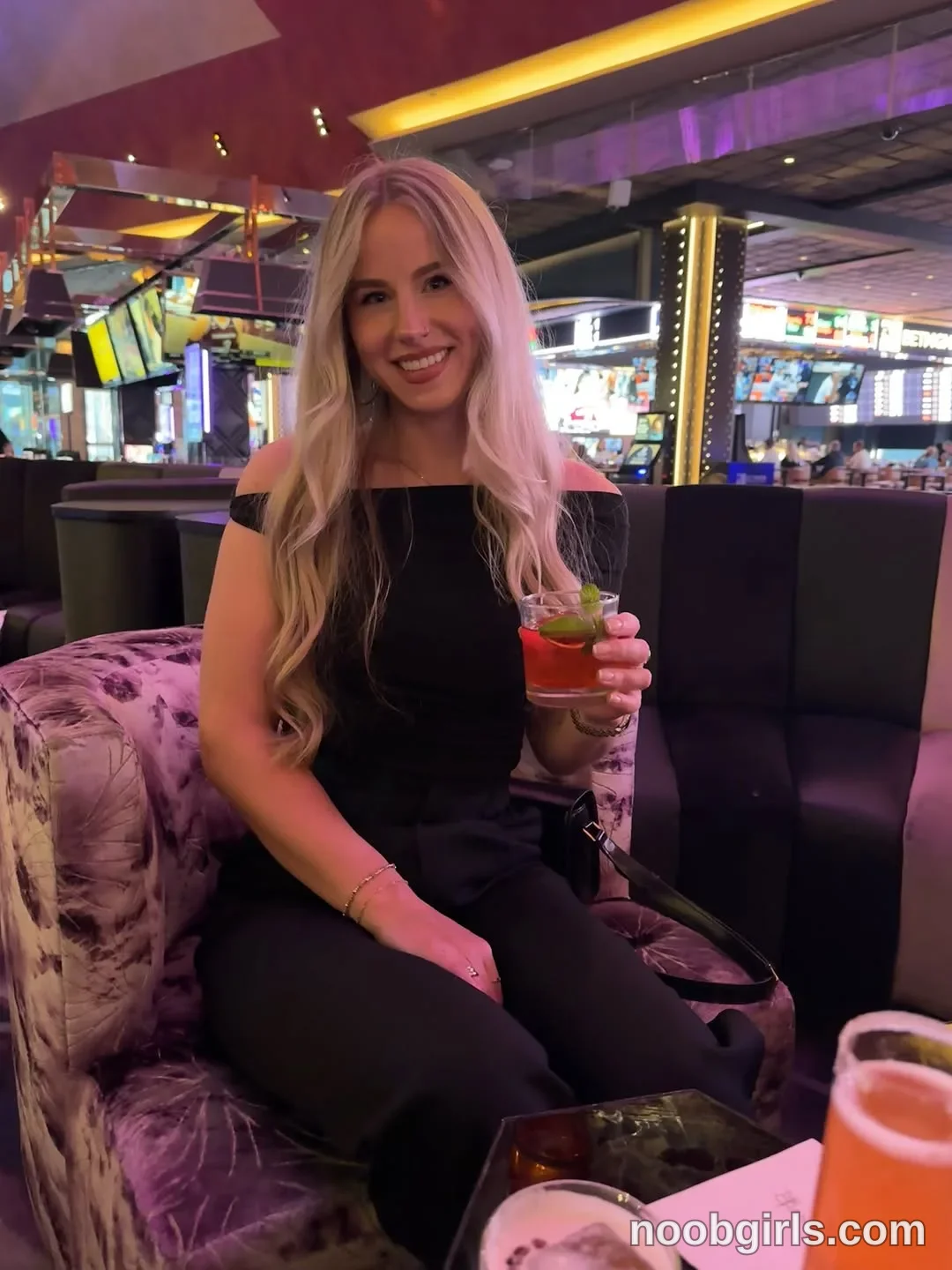 Haylee (@hayleex) — "Birthday Girl 👸🏼🥂✨" in Cosmopolitan Resort & Casino