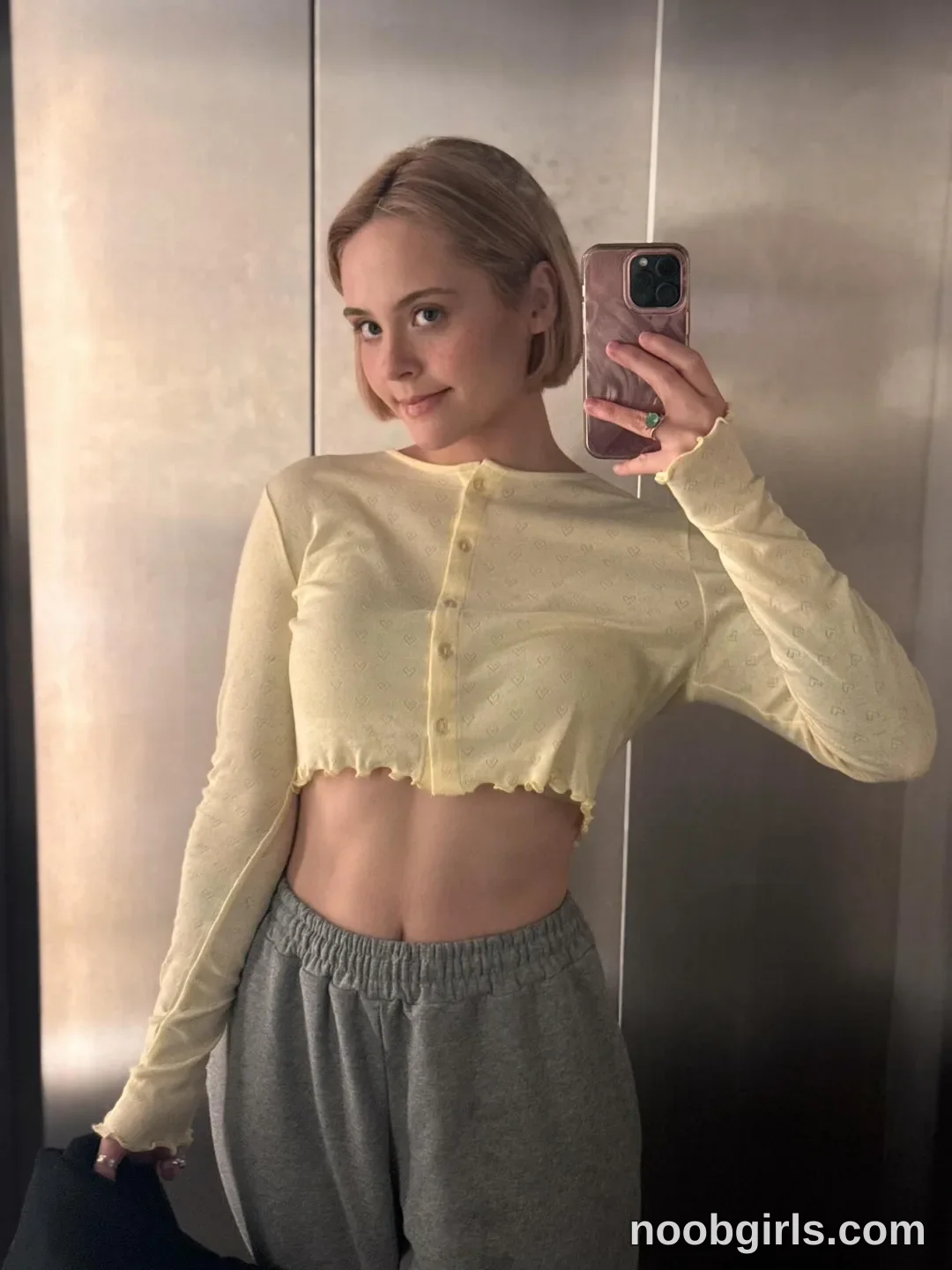 honey_sunshine (@honey_sunshine) — "After my braces appointment 🥰 Going to take them off soon. Feeling a bit sad 😅"