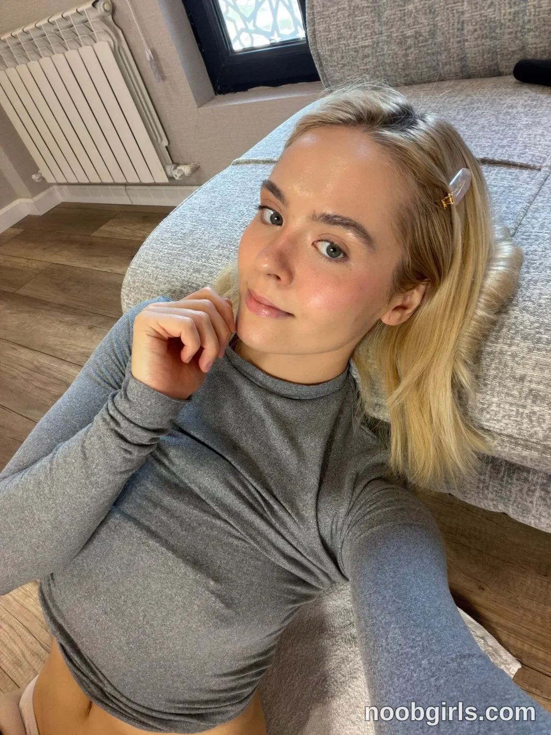 honey_sunshine (@honey_sunshine) high-res photoshoot photo #10 — Chaturbate cam model gallery