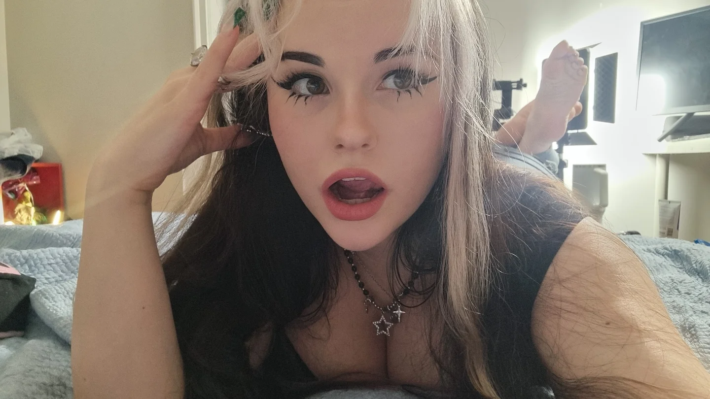 iammisstery exclusive photo gallery image #27 — Chaturbate streamer profile