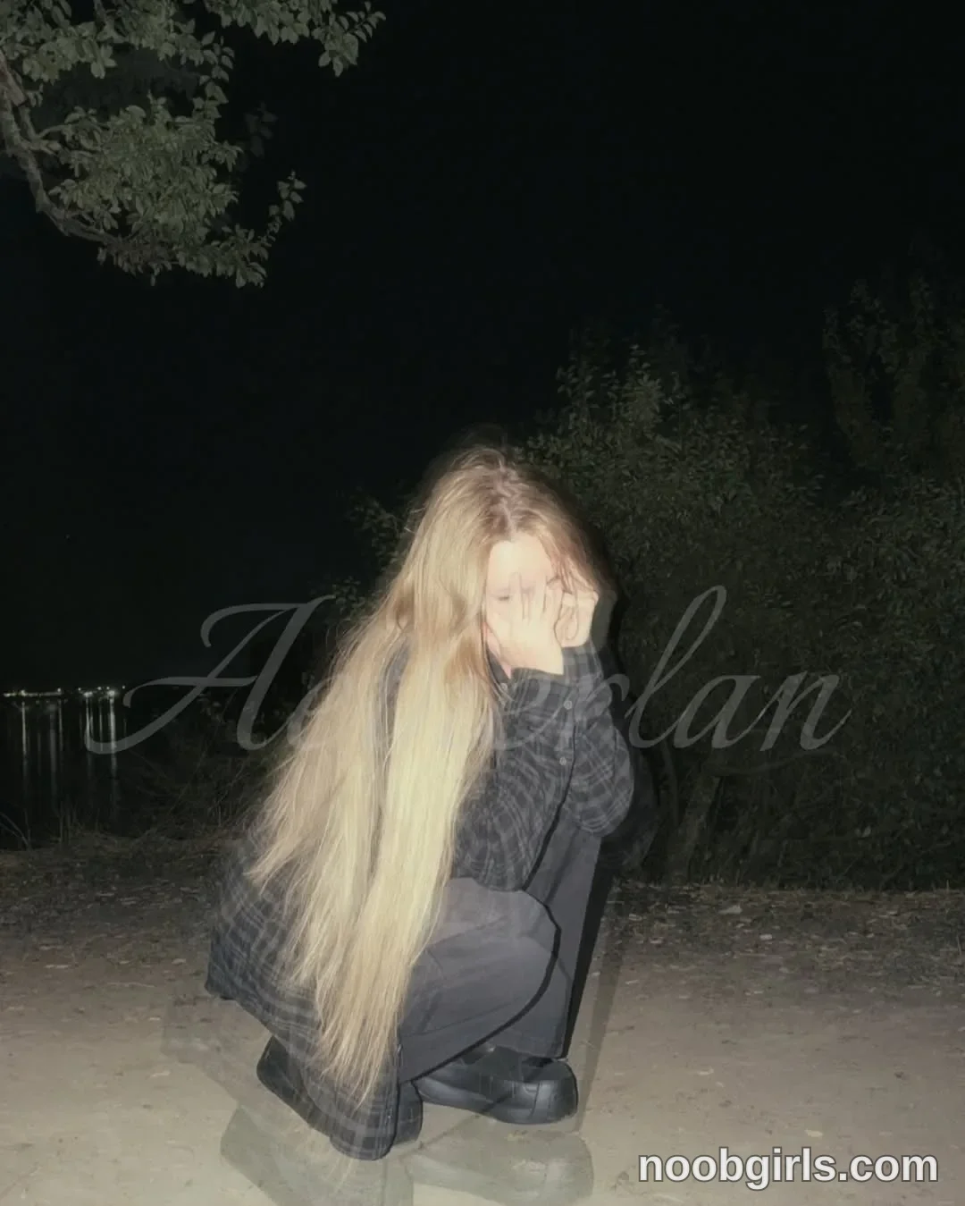 inner_bloom (@inner_bloom) — "There is something lovely in the night forest"