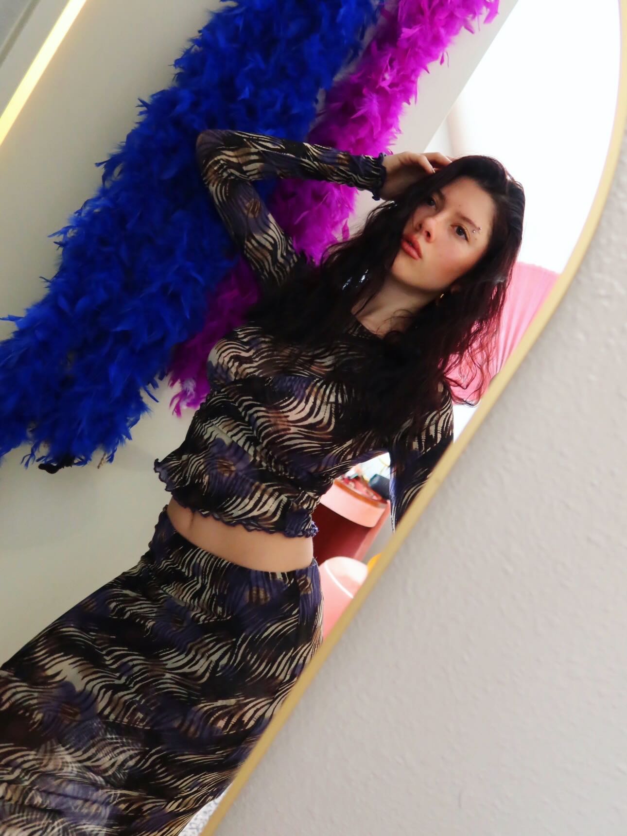 ivyquinette exclusive photo gallery image #24 — Chaturbate streamer profile