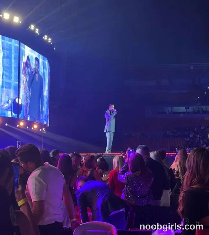 jessikapalmer (@jessikapalmer) — "El concierto de mi vida, una noche increíble ❤️‍🩹🗝️" in Campin, Bogotá